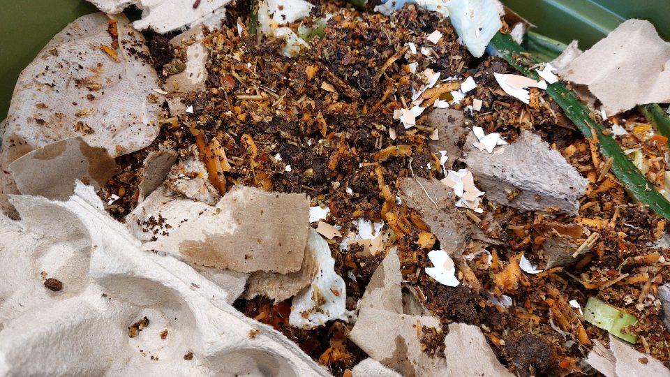 Základ pro založení kompostu