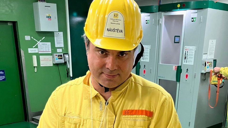 Redaktor Milan Soldán sledoval výměnu paliva v Jaderné elektrárně Dukovany