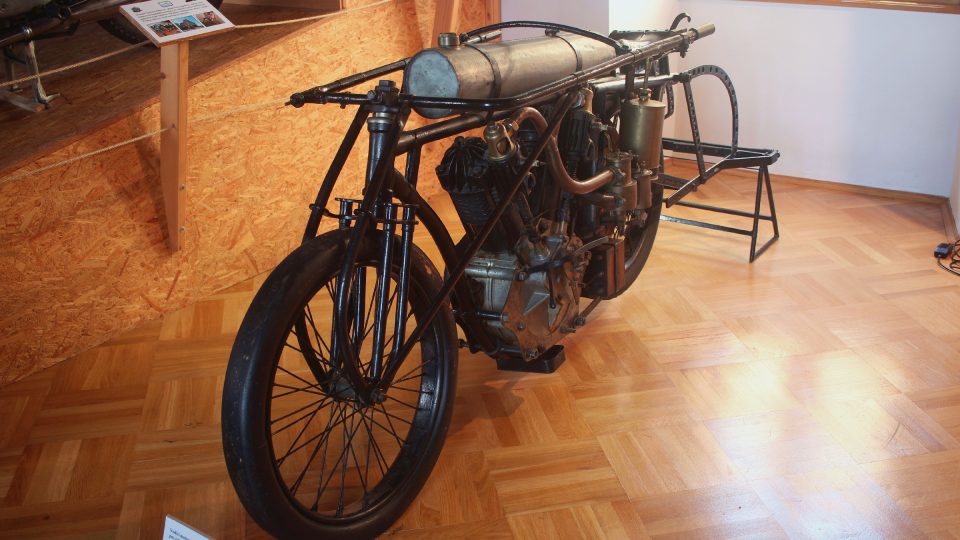 Historický motocykl