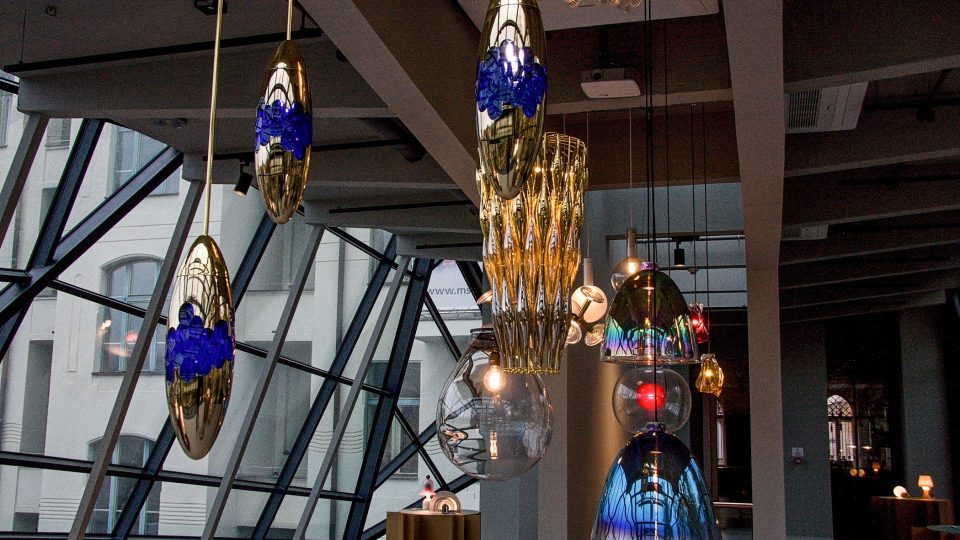 První výstava je věnována svítidlům | foto: Jaroslav Hoření, Český rozhlas První výstava je věnována svítidlům