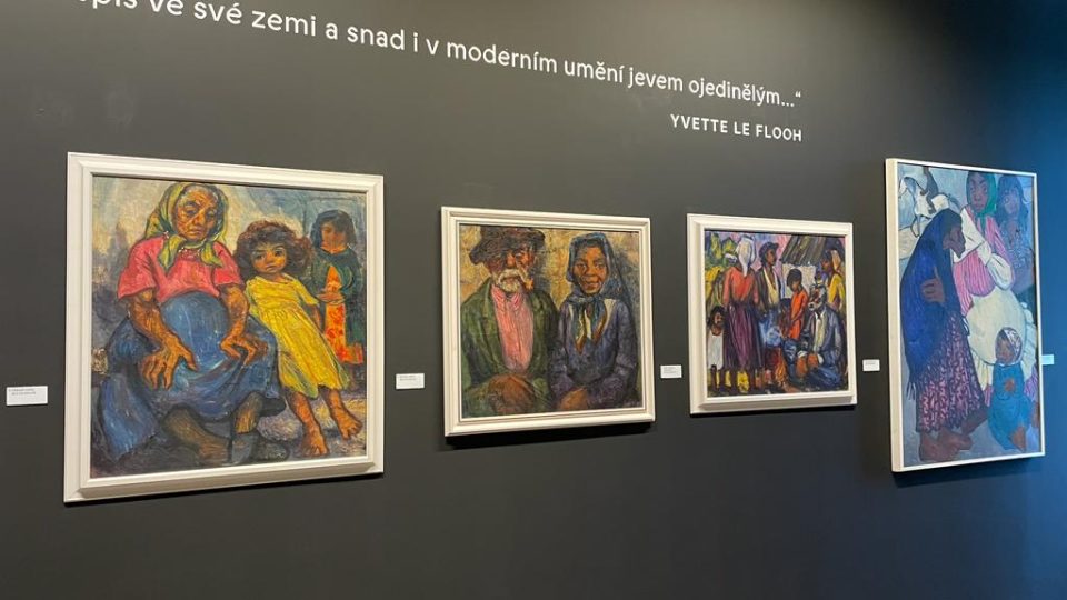 Díla malířky Míly Doleželové si v Telči prohlédla Pavla Kuchtová