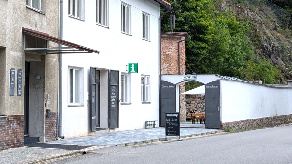 Areál bývalé továrny ve Víru u Bystřice nad Pernštejnem znovu ožívá