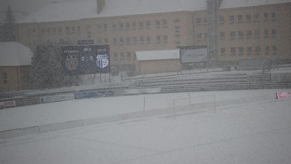 Stadion FC Vysočina Jihlava pod sněhem