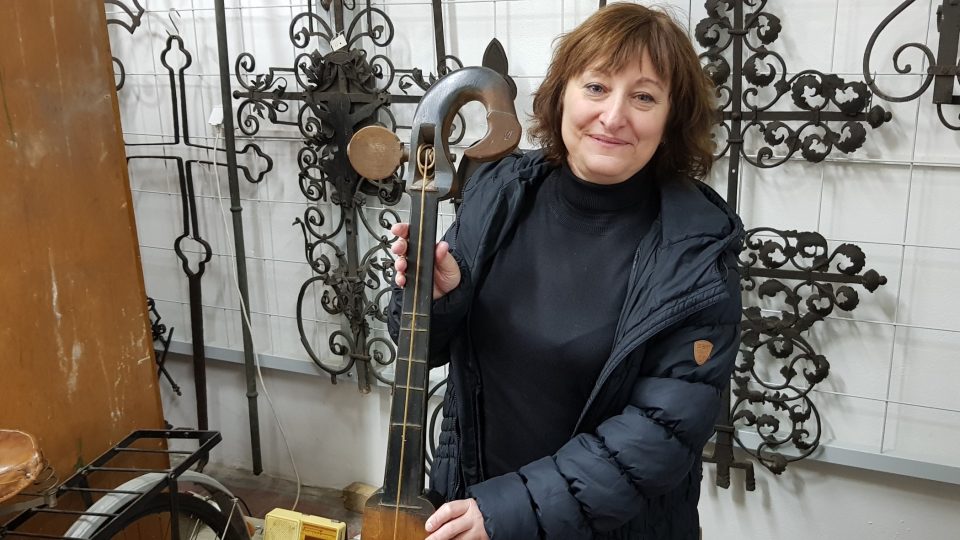 Hudební nástroj trumšajt, Muzeum Vysočiny Jihlava, Ingrid Kotenová