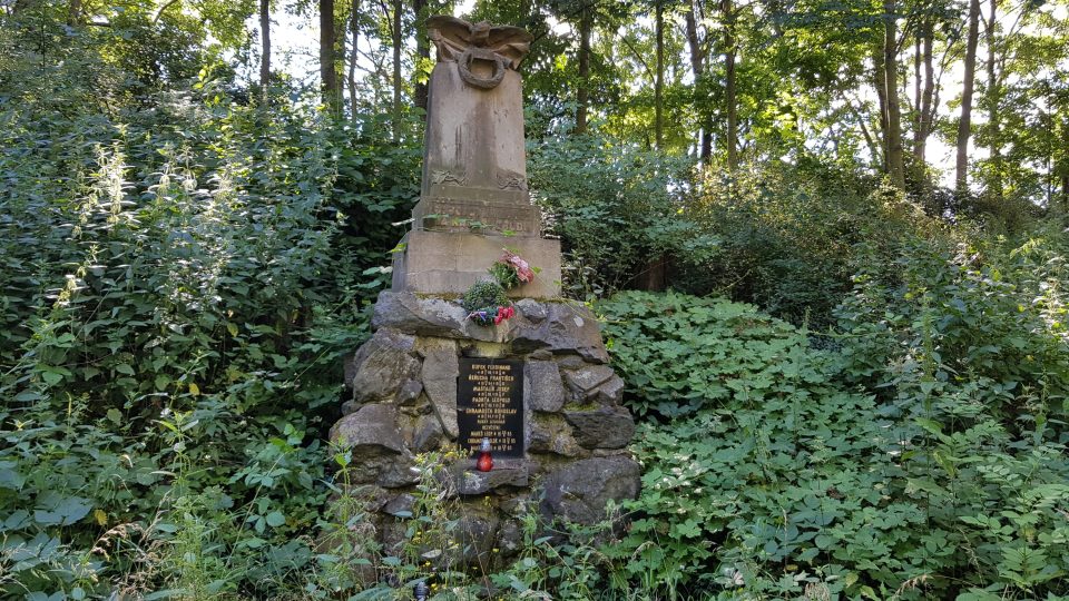 Památník padlým z první světové války ve Skryjích, Dukovany