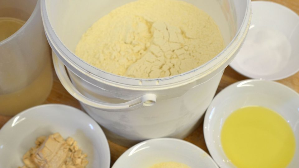 Suroviny na výrobu toustového chleba