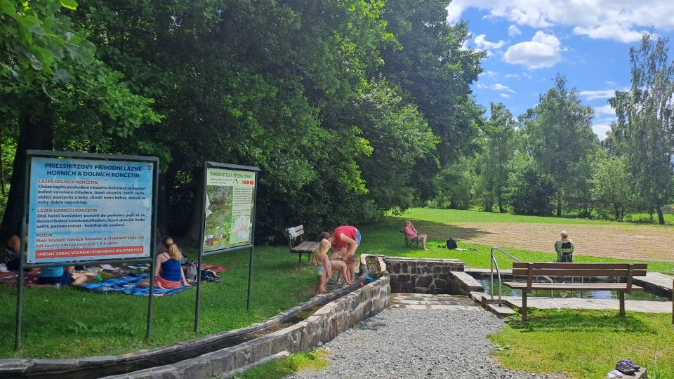 Zejména v létě je toto místo oblíbeným výletním cílem všech bez ohledu na věk