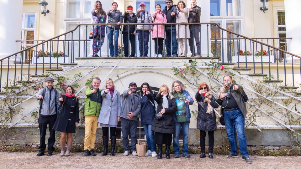 František Kinský přivítal výherce Zámeckého léta | foto: Martin Čuřík František Kinský přivítal výherce Zámeckého léta