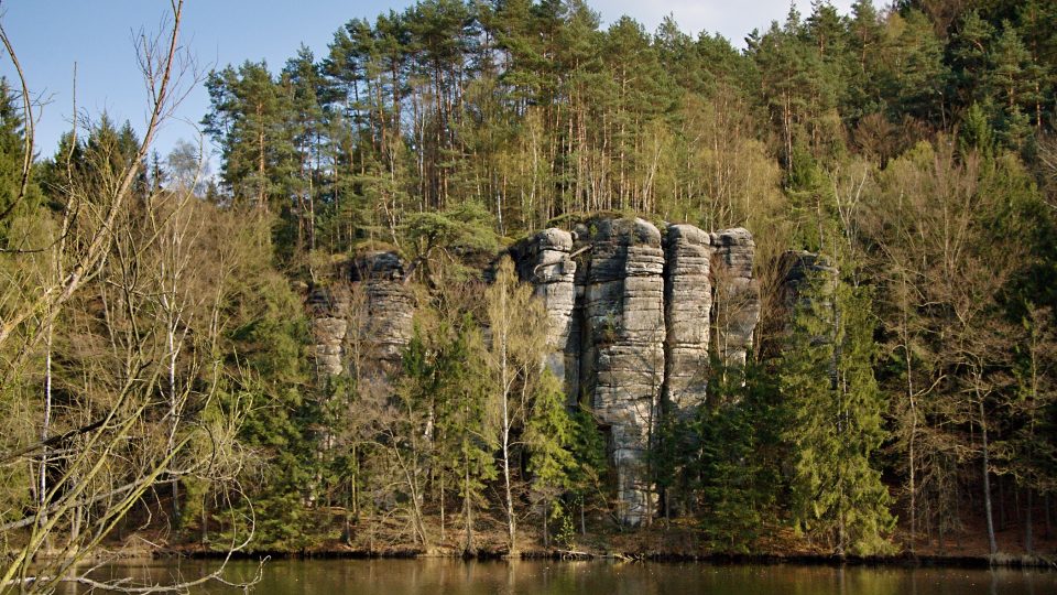 Skály na Věžáku | foto: Jaroslav Hoření, Český rozhlas Skály na Věžáku