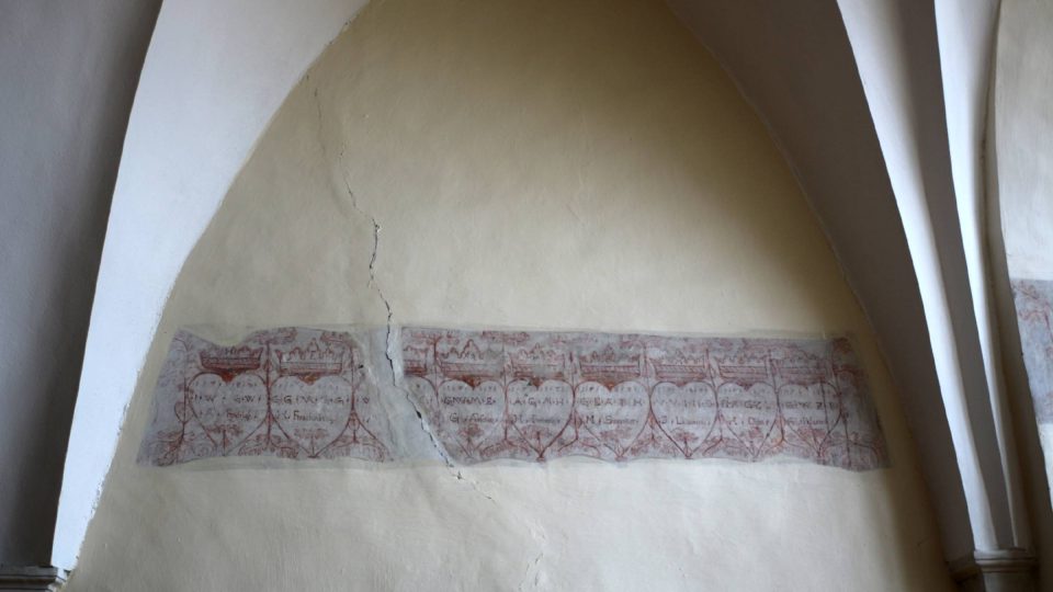 Stěna ve Vizitkovém sále | foto: Aleš Spurný, Český rozhlas Stěna ve Vizitkovém sále