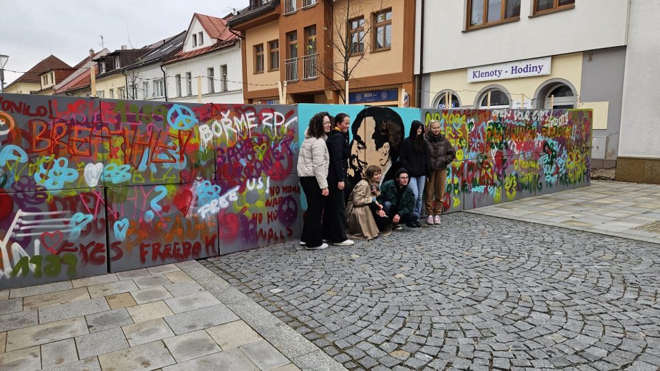 Symbolická berlínská zeď ve Žďáře nad Sázavou