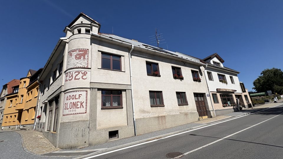 Sgrafita v Novém Městě na Moravě