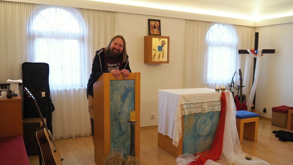 Diecézní centrum života mládeže v Osové Bítýšce, farář Jiří Jeniš