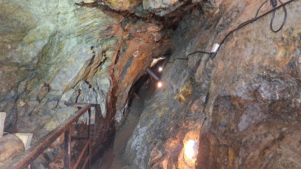 Procházka štolou sv. Josefa je adrenalinový zážitek | foto: Markéta Vejvodová, Český rozhlas Procházka štolou sv. Josefa je adrenalinový zážitek