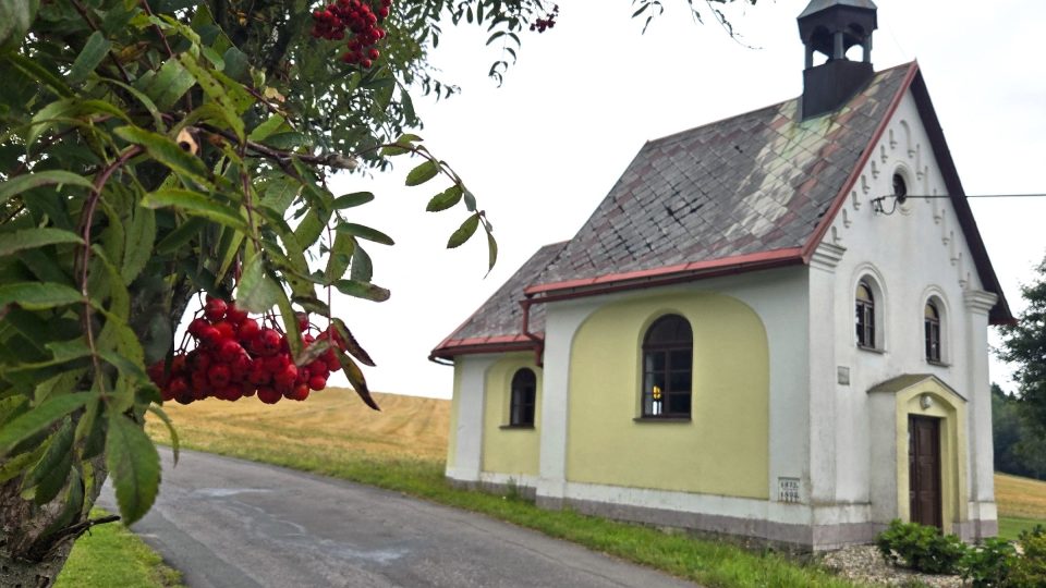 Na stezce potkáte i kapli Panny Marie Sněžné | foto: Vladislava Wildová, Český rozhlas Na stezce potkáte i kapli Panny Marie Sněžné