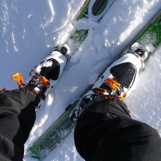 Lyžování  (ilustrační foto) | foto:  Simon