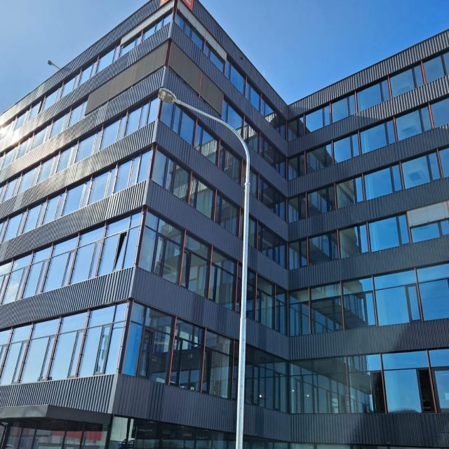 Nová budova v dukovanské jaderné elektrárně bude sloužit i pro výcvik | foto: Milan Soldán,  Český rozhlas