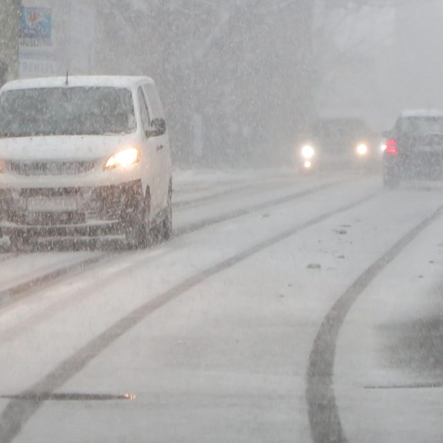 Sníh na silnici,  ilustrační foto | foto: Jaroslava Mannová