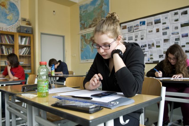 Střední školy na Vysočině mají stále volná místa,  vypisují druhé kolo přijímacích zkoušek | foto: Filip Jandourek,  Český rozhlas