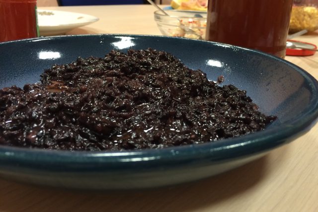 Pudink z černé rýže | foto: Olga Štrejbarová