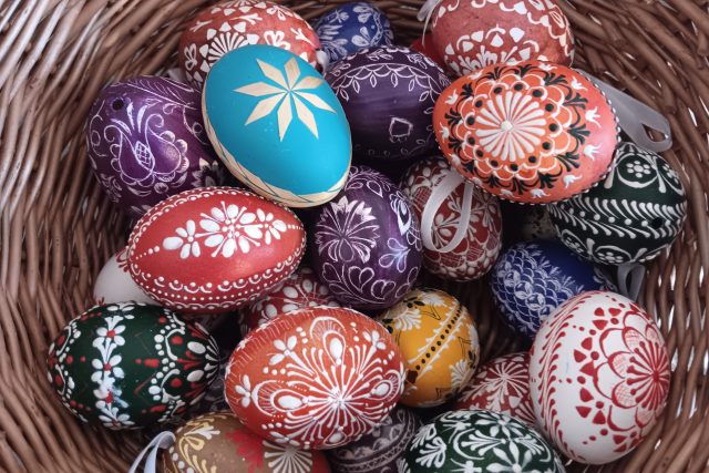 Kraslice v košíku | foto: Jarka Vykoupilová,  Český rozhlas