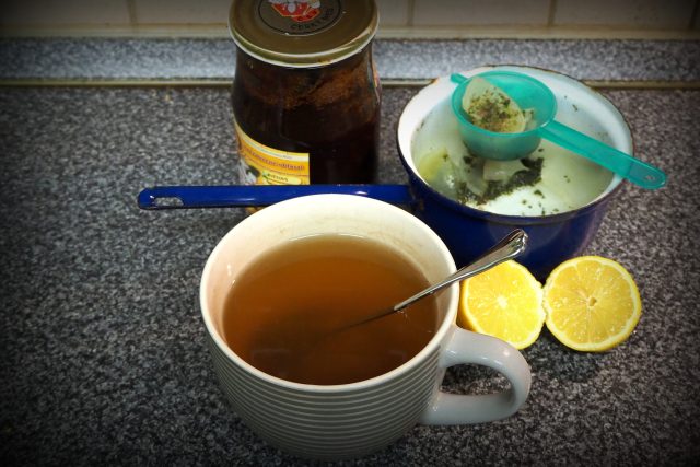 Majoránkový čaj s cibulí proti nachlazení | foto: Dáša Kubíková,  Český rozhlas