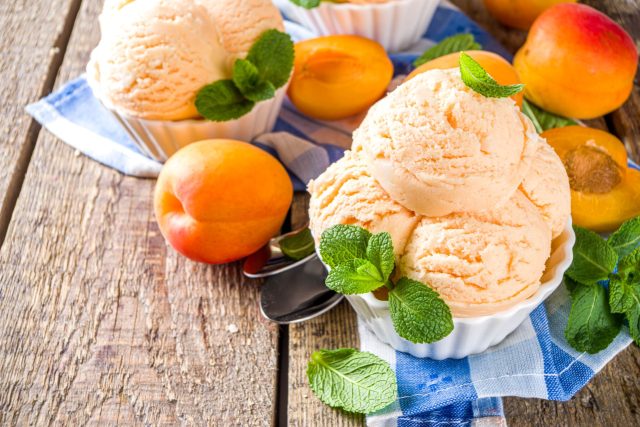 Meruňková zmrzlina | foto: Shutterstock
