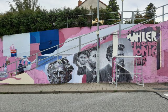 Jihlava,  mural art,  malba na stěně,  inspirováno Gustavem Mahlerem | foto: Patrik Salát,  Český rozhlas Vysočina