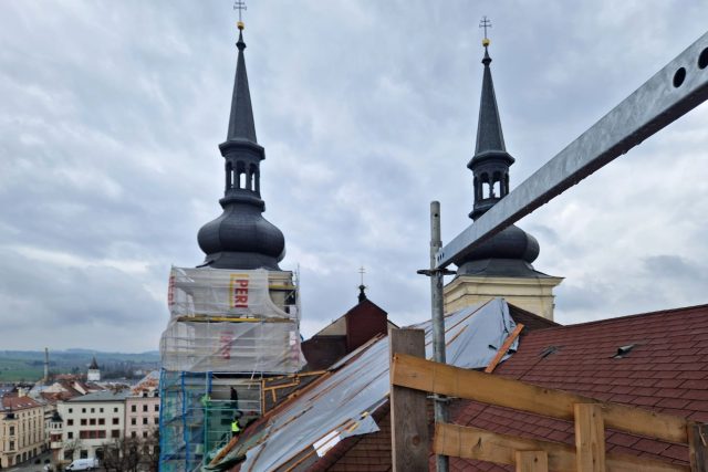 Kostel svatého Ignáce v Jihlavě skrylo lešení | foto: Tereza Pešoutová,  Český rozhlas