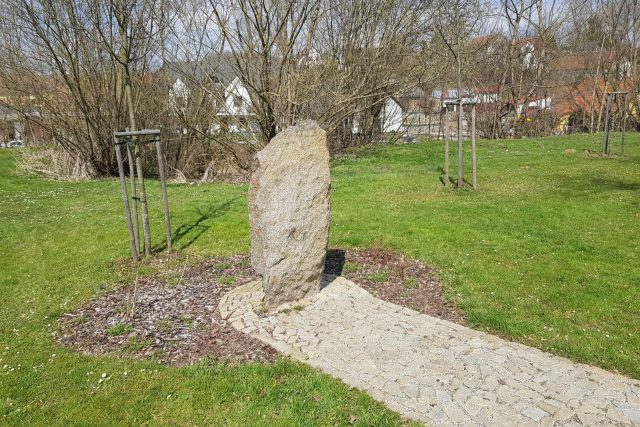 Polná,  pamětní kámen k pádu amerického bombardéru v prosinci 1944 | foto: Irena Šarounová,  Český rozhlas