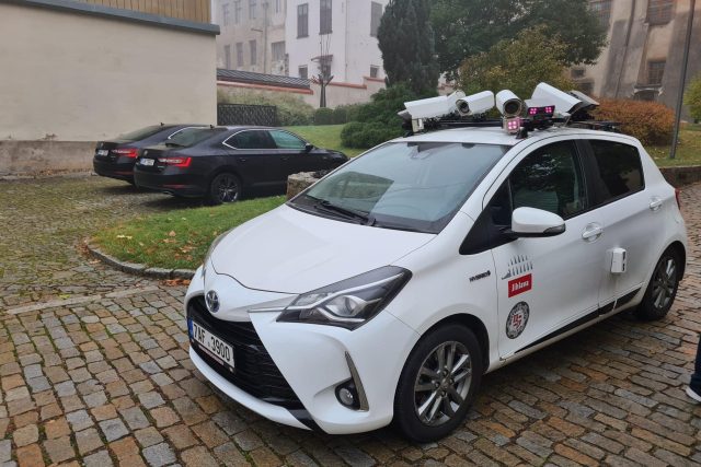 Parkování v Jihlavě začíná kontrolovat auto s kamerami | foto: František Jirků,  Český rozhlas