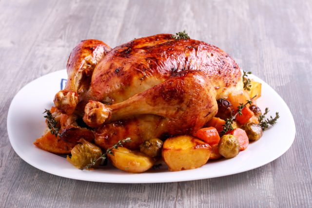 Pečené kuře,  ilustrační foto | foto: Shutterstock