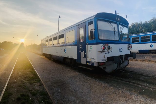 Dieslový vlak Českých drah,  ilustrační foto | foto: Jiří Špaček,  Český rozhlas