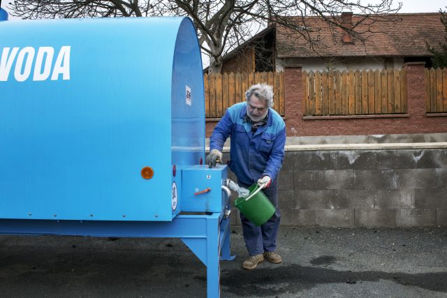 Cisterna s pitnou vodou,  ilustrační foto | foto: Michaela Danelová,  iROZHLAS.cz